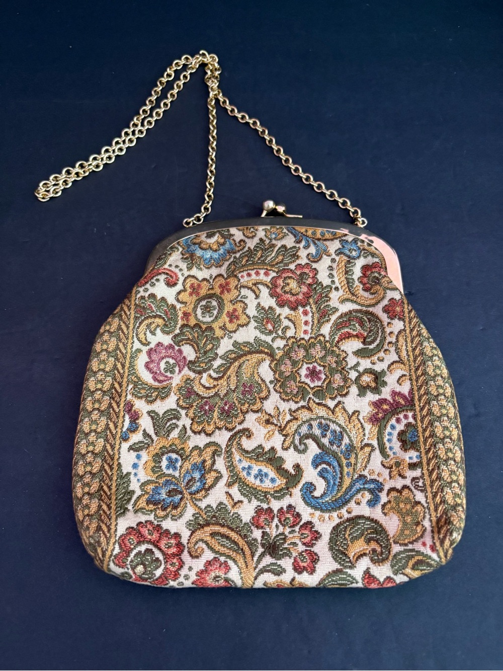 Vintage Walborg Italian Floral Paisley Tapestry Kiss Lock Gold Chain Handbag
